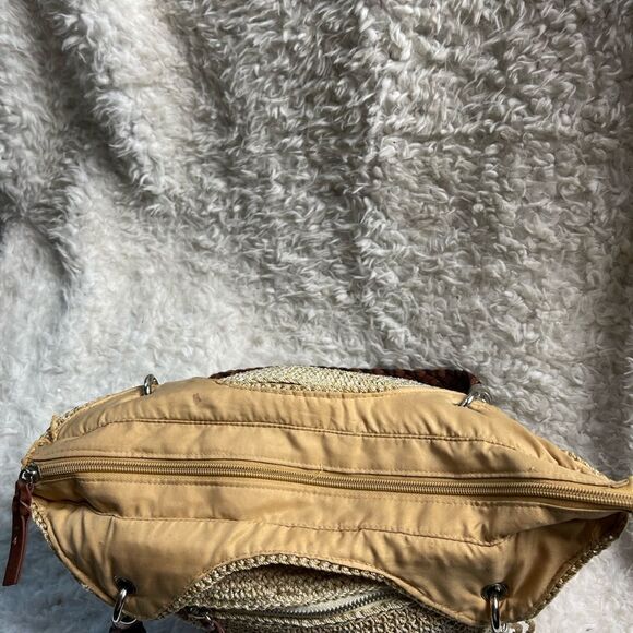 The SAK Crochet Sand,gray &khaki bucket style shoulder bag braided brown straps - Picture 7 of 14